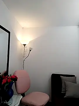 Snapshot of valeriahunter1 chatting on 10-19-25, 09:06 valeriahunter1 online show from 10-19-25, 09:06