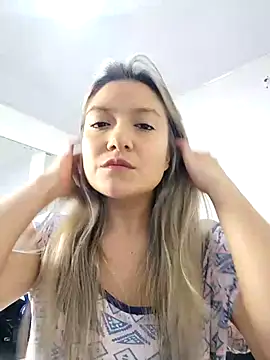 Snapshot of valeriahunter1 chatting on 02-18-26, 10:39 valeriahunter1 online show from 02-18-26, 10:39