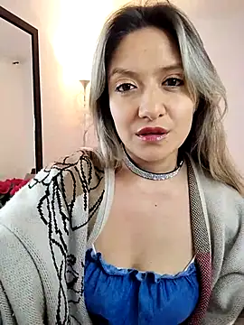 Snapshot of valeriahunter1 chatting on 10-09-25, 10:10 valeriahunter1 online show from 10-09-25, 10:10