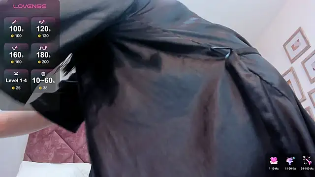 Gabriela 1x online show from 11-08-25, 12:42