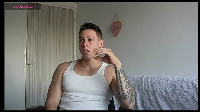 Muscle King Cum online show from 06-01-26, 01:55