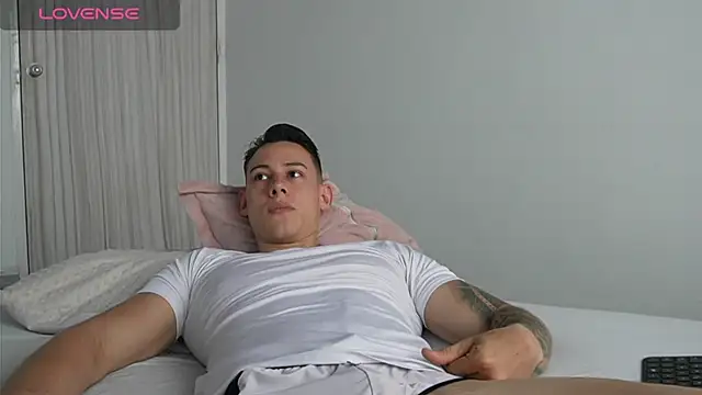 Muscle King Cum online show from 07-18-26, 02:14