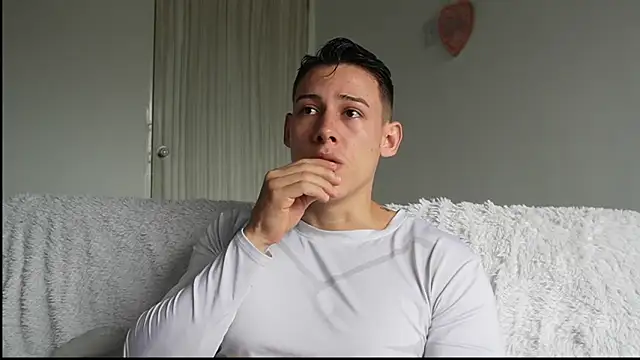 Muscle King Cum online show from 06-15-26, 04:39