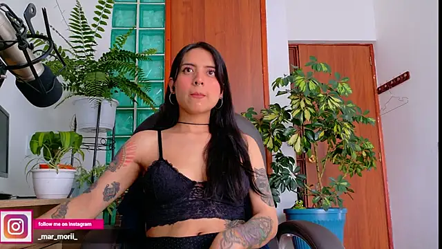 Yeriawaddell  online show from 10-03-25, 09:27