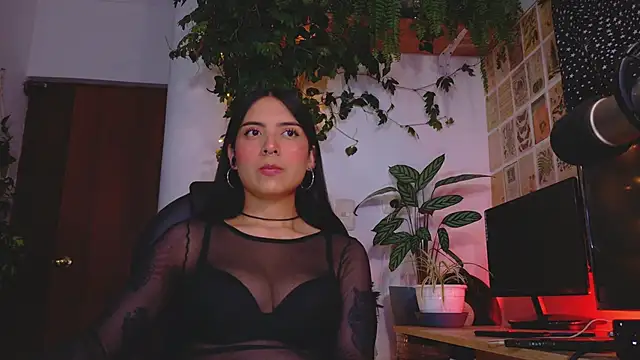 Yeriawaddell  online show from 11-21-25, 09:14