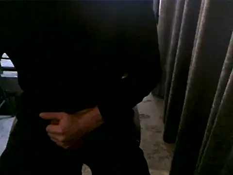 hornyman18cm39 online show from 03-01-25, 03:16