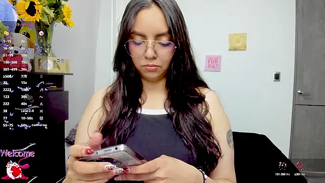 Valery7rose  online show from 09-25-25, 02:23