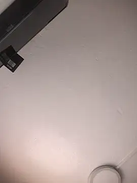 JuanaSimons online show from 04-12-26, 01:36