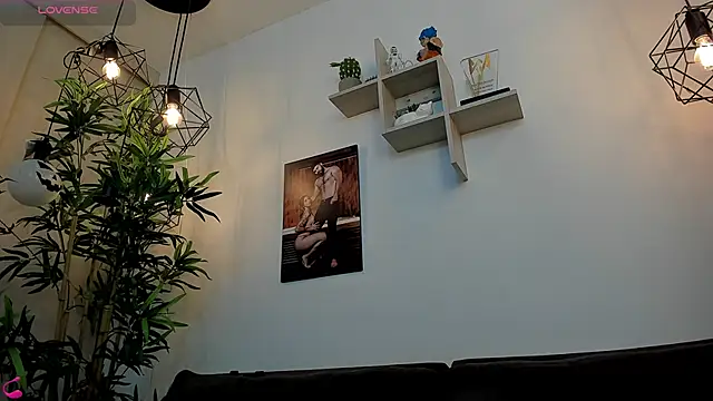 SebastianVilla  online show from 11-07-25, 10:35