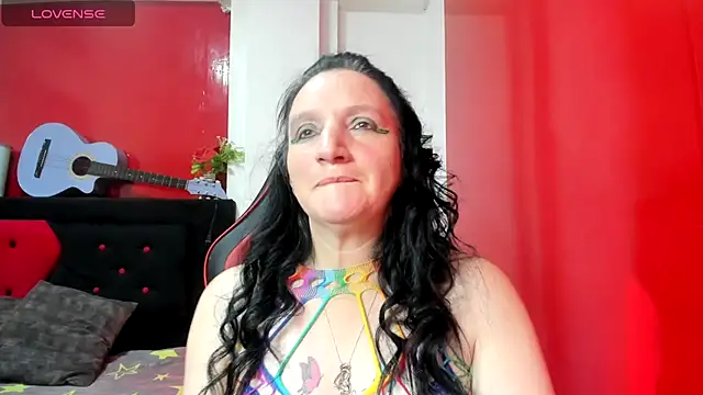 Snapshot of Andrefoxx_ chatting on 09-17-25, 03:08 Andrefoxx online show from 09-17-25, 03:08