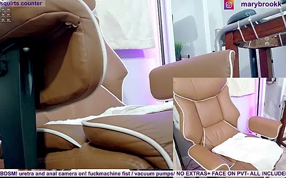 MaryBrook1 online show from 04-16-26, 01:45