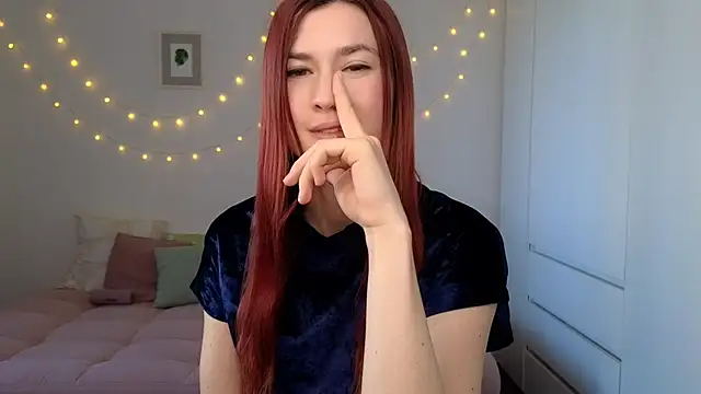 Snapshot of AliciaNewell chatting on 04-30-26, 05:14 AliciaNewell online show from 04-30-26, 05:14