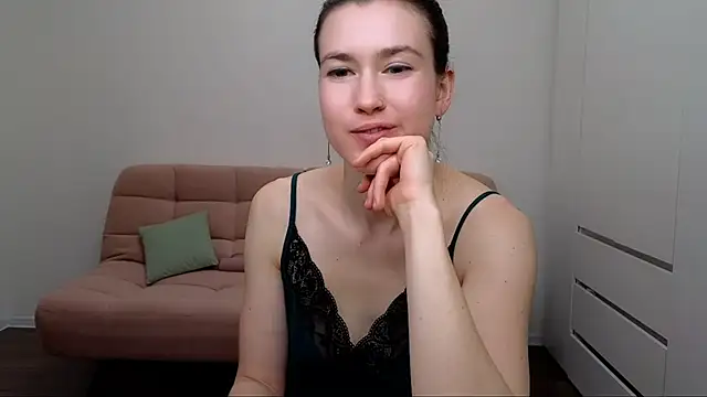 Snapshot of AliciaNewell chatting on 03-12-25, 11:54 AliciaNewell online show from 03-12-25, 11:54
