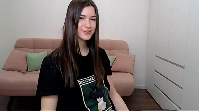 Snapshot of AliciaNewell chatting on 02-25-25, 12:05 AliciaNewell online show from 02-25-25, 12:05