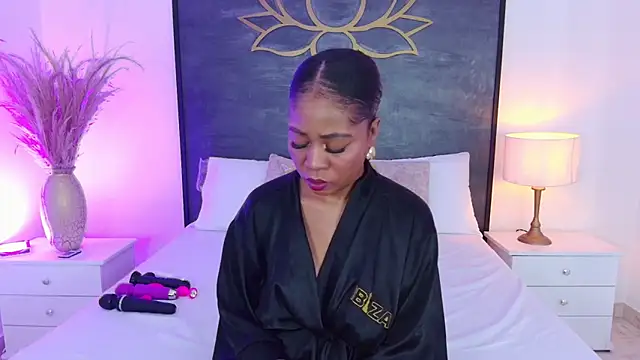 AlisonTravis online show from 07-24-26, 03:57
