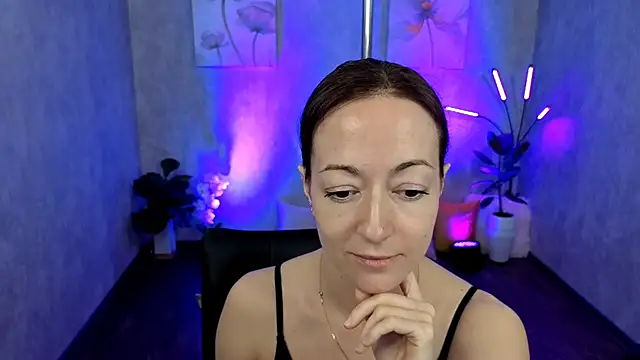 kimberlyray777 online show from 02-18-25, 01:55