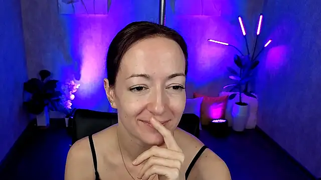 kimberlyray777 online show from 02-18-25, 04:58