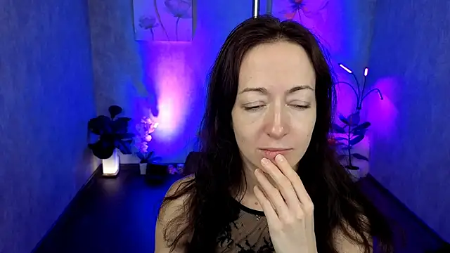kimberlyray777 online show from 03-03-25, 09:34