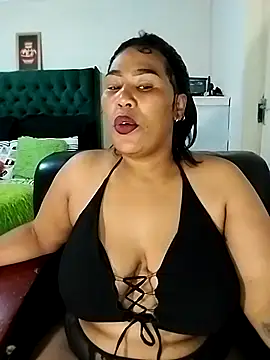 Snapshot of KINKYTEE20 chatting on 12-03-25, 07:57 KINKYTEE20 online show from 12-03-25, 07:57