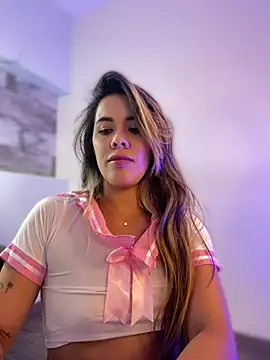 Emilia Bakerr online show from 02-17-25, 09:10