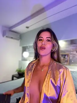 Emilia Bakerr online show from 02-13-25, 09:17