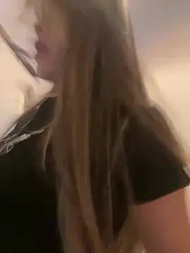 Emilia Bakerr online show from 03-06-25, 06:16