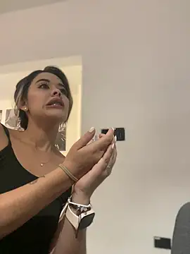 Emilia Bakerr online show from 02-18-25, 06:15