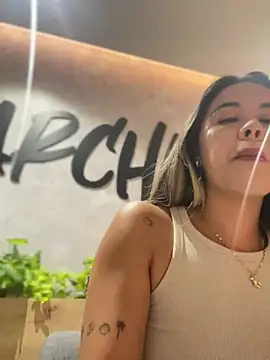 Emilia Bakerr online show from 01-21-25, 05:41