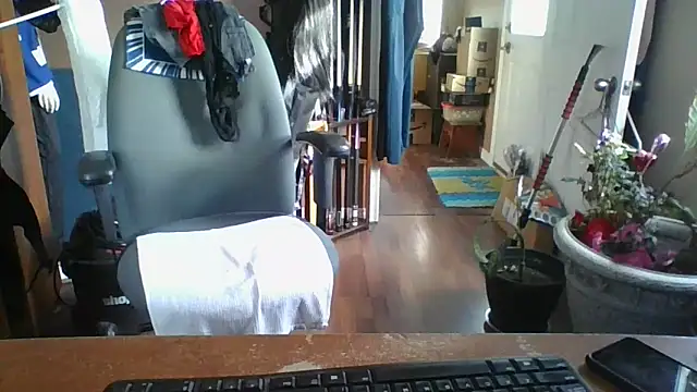 Daremeknot online show from 03-19-25, 02:13
