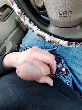 Dut421xh online show from 12-21-25, 09:37