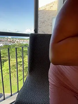 MrsFoucher online show from 11-02-25, 08:58