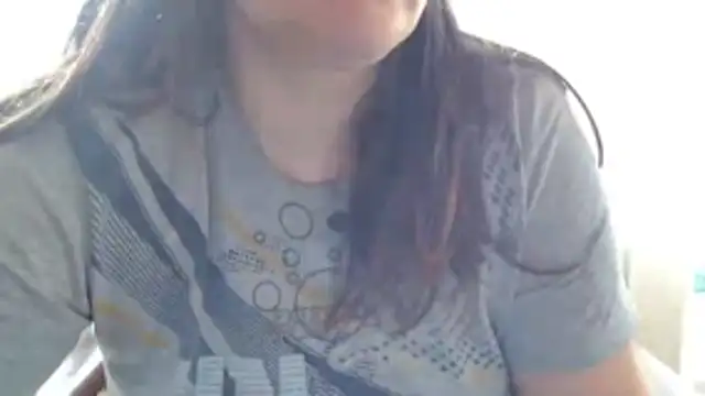 Snapshot of Lucinka1 chatting on 03-22-26, 08:05 Lucinka1 online show from 03-22-26, 08:05