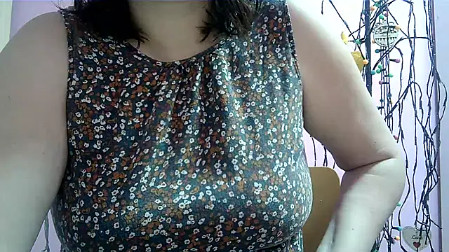 Lucinka1 online show from 02-01-25, 05:58