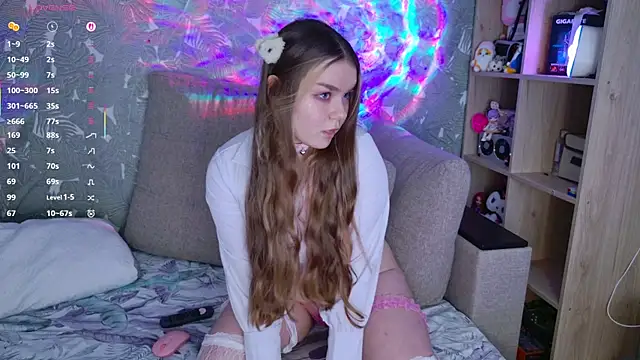 Snapshot of cute_pleasure chatting on 07-06-26, 06:10 cute pleasure online show from 07-06-26, 06:10