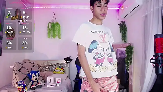 huge armound online show from 04-17-26, 03:42