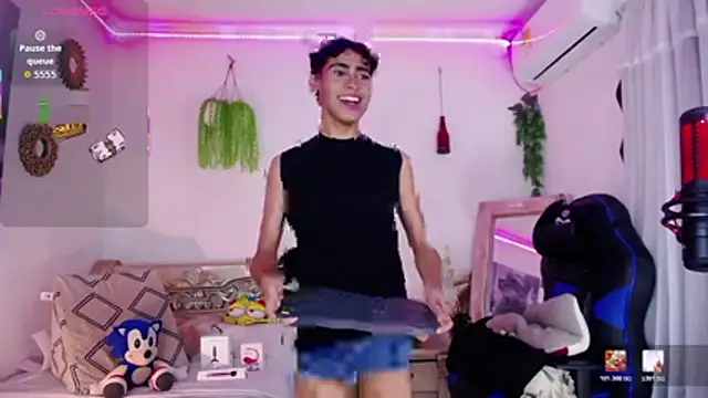 huge armound online show from 04-02-26, 02:52