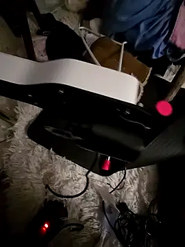 Snapshot of sweetkitty111 chatting on 02-19-26, 12:18 sweetkitty111 online show from 02-19-26, 12:18