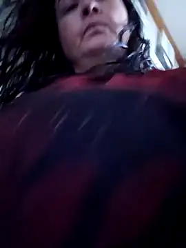 sweetkitty111 online show from 02-24-25, 04:47