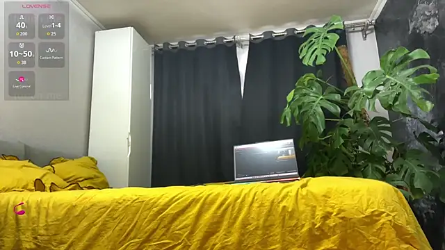 Marina- online show from 02-17-26, 08:33