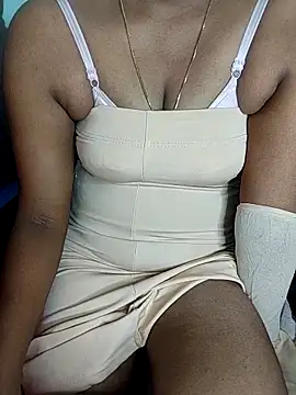 Telugu ammayi pooja online show from 03-12-26, 01:00