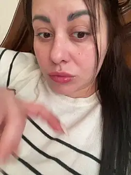 DaisyStreet online show from 04-07-26, 03:52