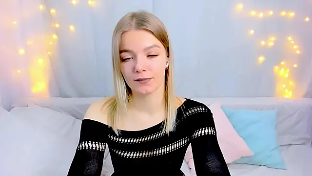 Snapshot of Lily_Daviss chatting on 02-09-26, 03:04 Lily Daviss online show from 02-09-26, 03:04