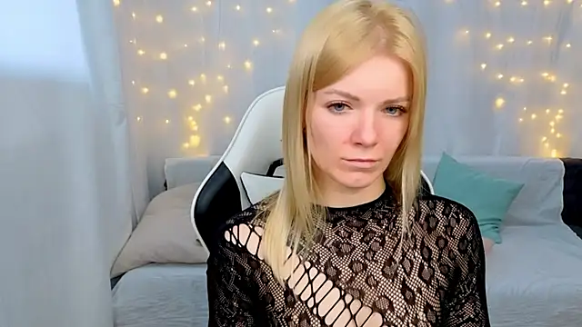 Snapshot of Lily_Daviss chatting on 04-23-26, 03:24 Lily Daviss online show from 04-23-26, 03:24