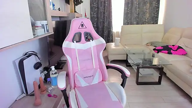KaylaLaine online show from 02-23-25, 06:28