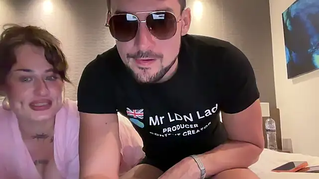 Snapshot of MrLdnLad chatting on 06-13-26, 10:08 MrLdnLad online show from 06-13-26, 10:08