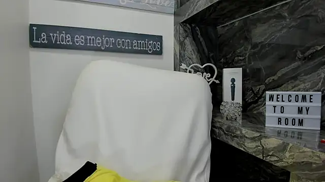 miss danika online show from 01-09-26, 11:06