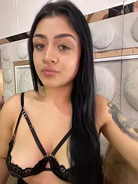 lucianaroy online show from 03-01-25, 01:22