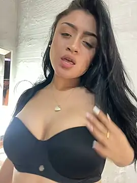 lucianaroy online show from 02-12-25, 12:05