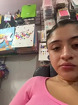 lucianaroy online show from 10-22-25, 05:23