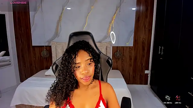 Snapshot of lia_16 chatting on 04-23-26, 11:05 lia 16 online show from 04-23-26, 11:05
